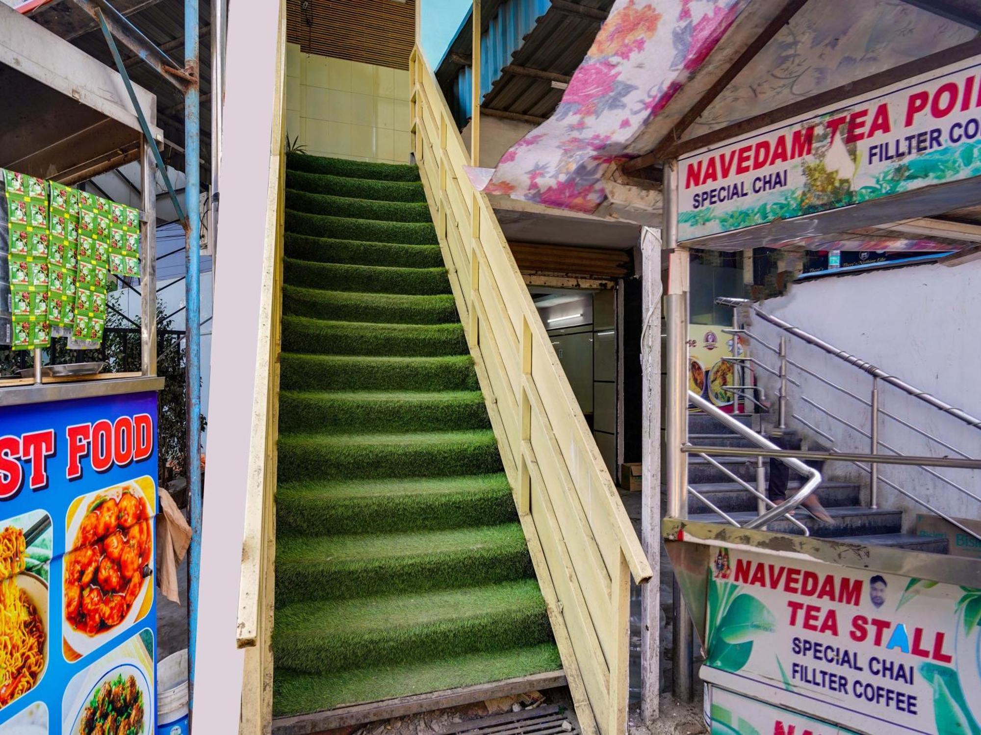 Hotel O Siro Inn Shamshabad Exteriér fotografie